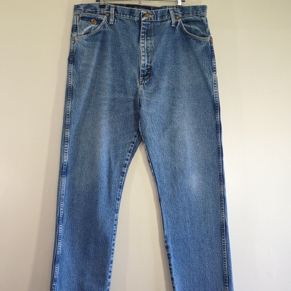 Wrangler Jeans George Straight Cowboy Cut Medium Blue Wash Denim  Men's 38 x 34